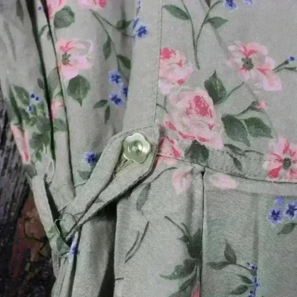 VINTAGE Erika Green Floral Short Sleeve Midi Dress Raw Hem Cottage Women Medium - Picture 5 of 13